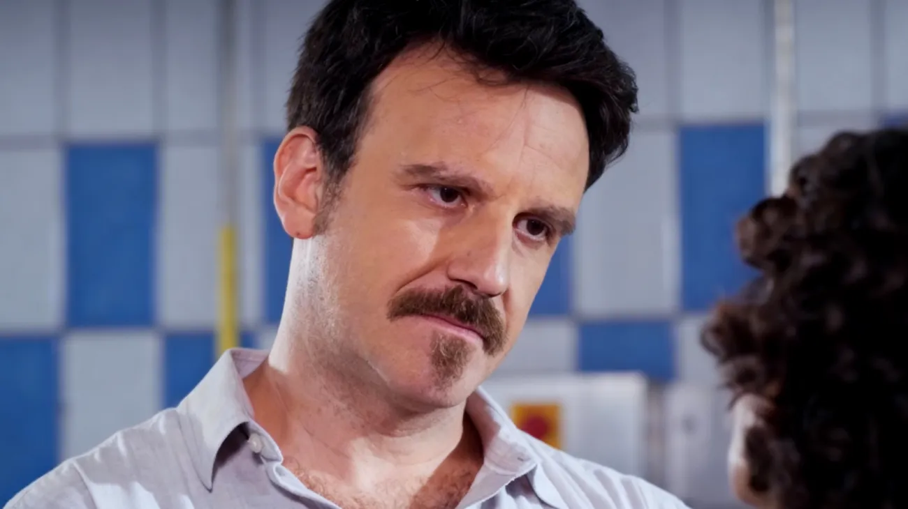 Un posto al sole, anticipazioni 13 ottobre: Castrese in fin di vita ...